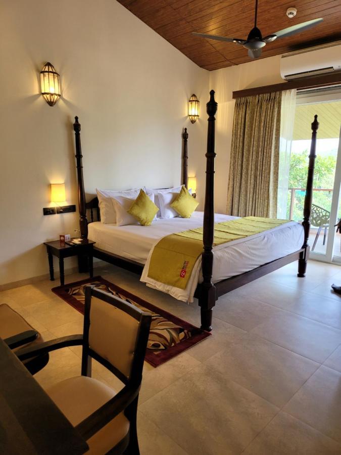 Mastiff Grand La Villae Lonavala Exterior foto